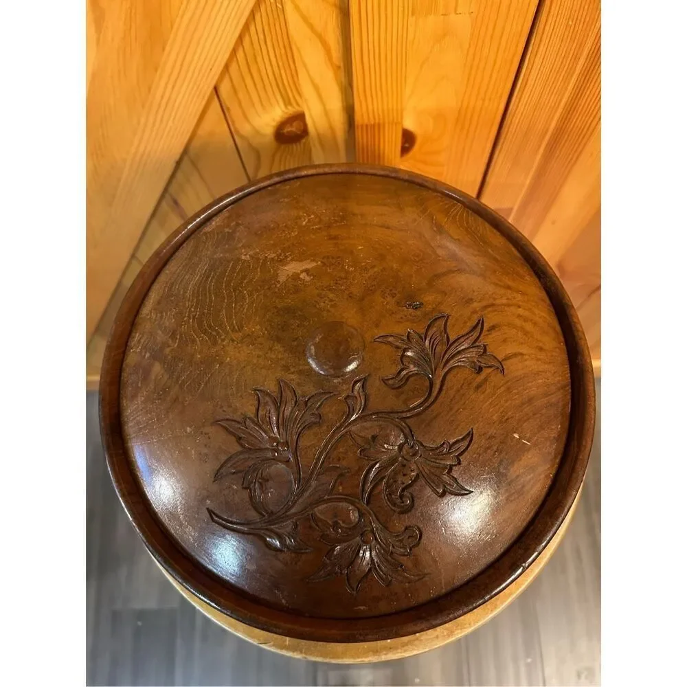 Vintage wood carved bowl with lid floral (7701)